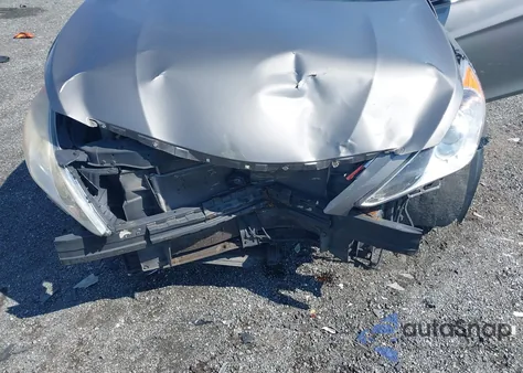 2013 Hyundai Sonata Gls Pzev z USA, uszkodzony, nr VIN 5NPEB4AC4DH532425